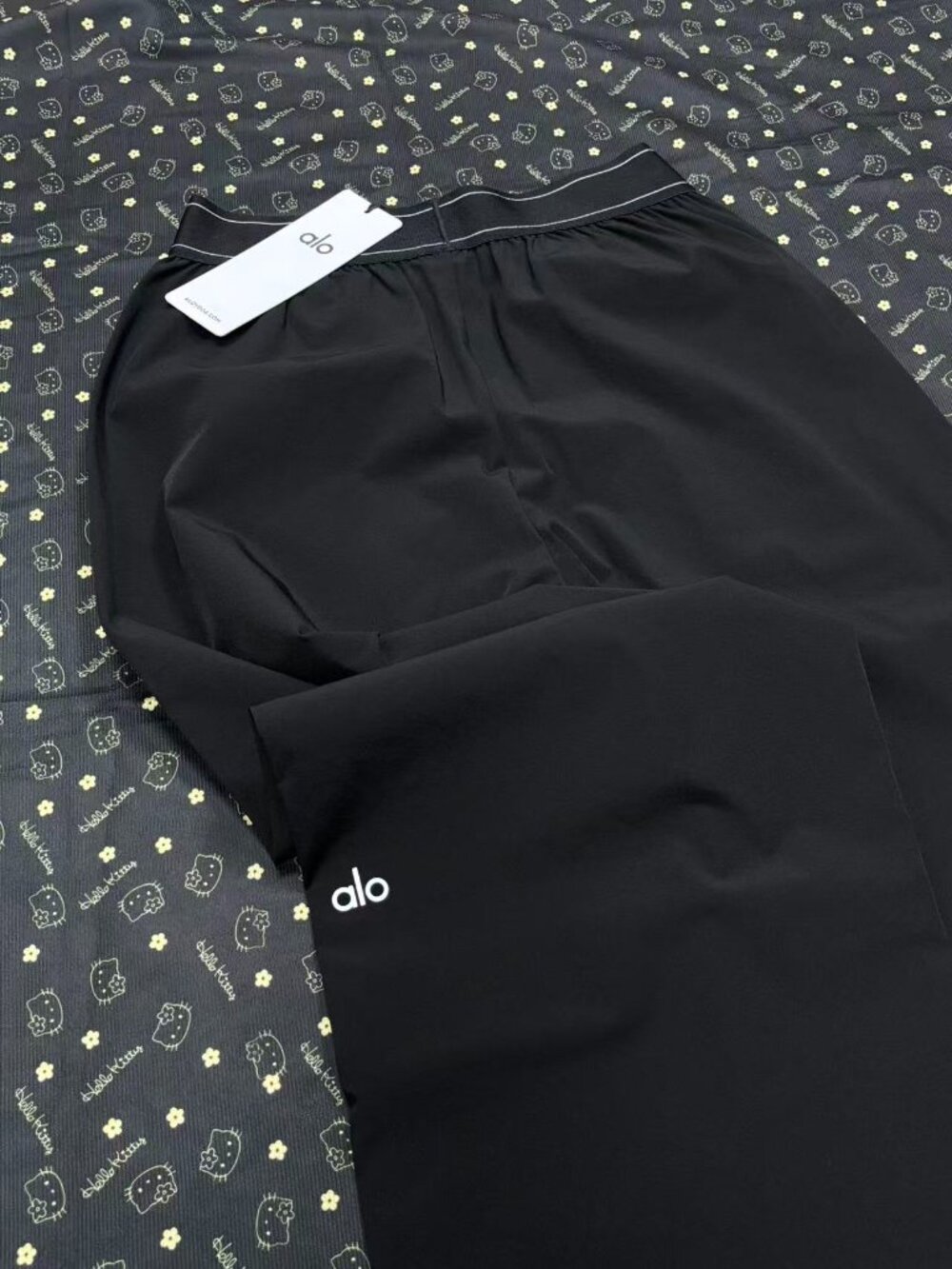 ποΈAlo Yoga Suit Up Trouser Black Regular 30-inch Inner Seam Length - Picture 2 of 10